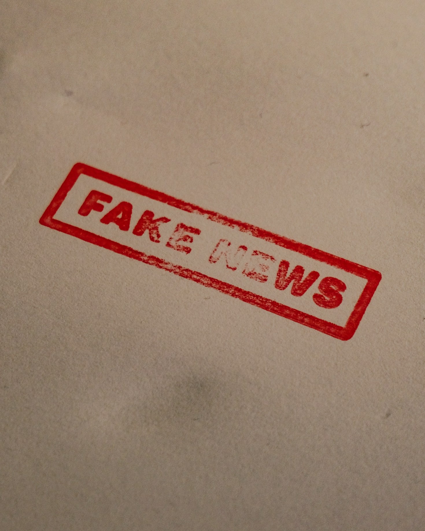 Understanding the Tactics of Crypto Con Artists